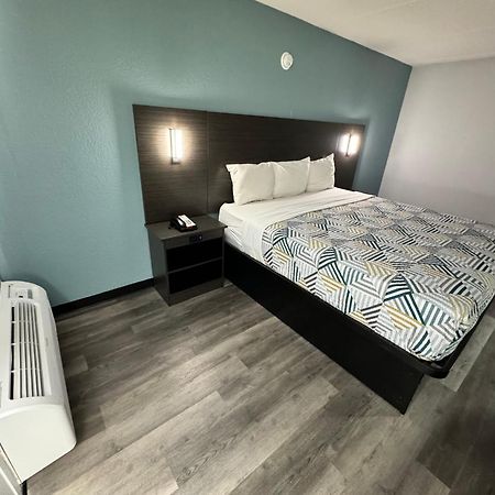 Studio 6 Suites East Syracuse Airport Buitenkant foto
