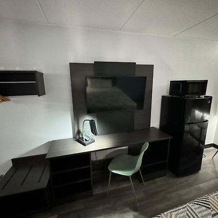 Studio 6 Suites East Syracuse Airport Buitenkant foto