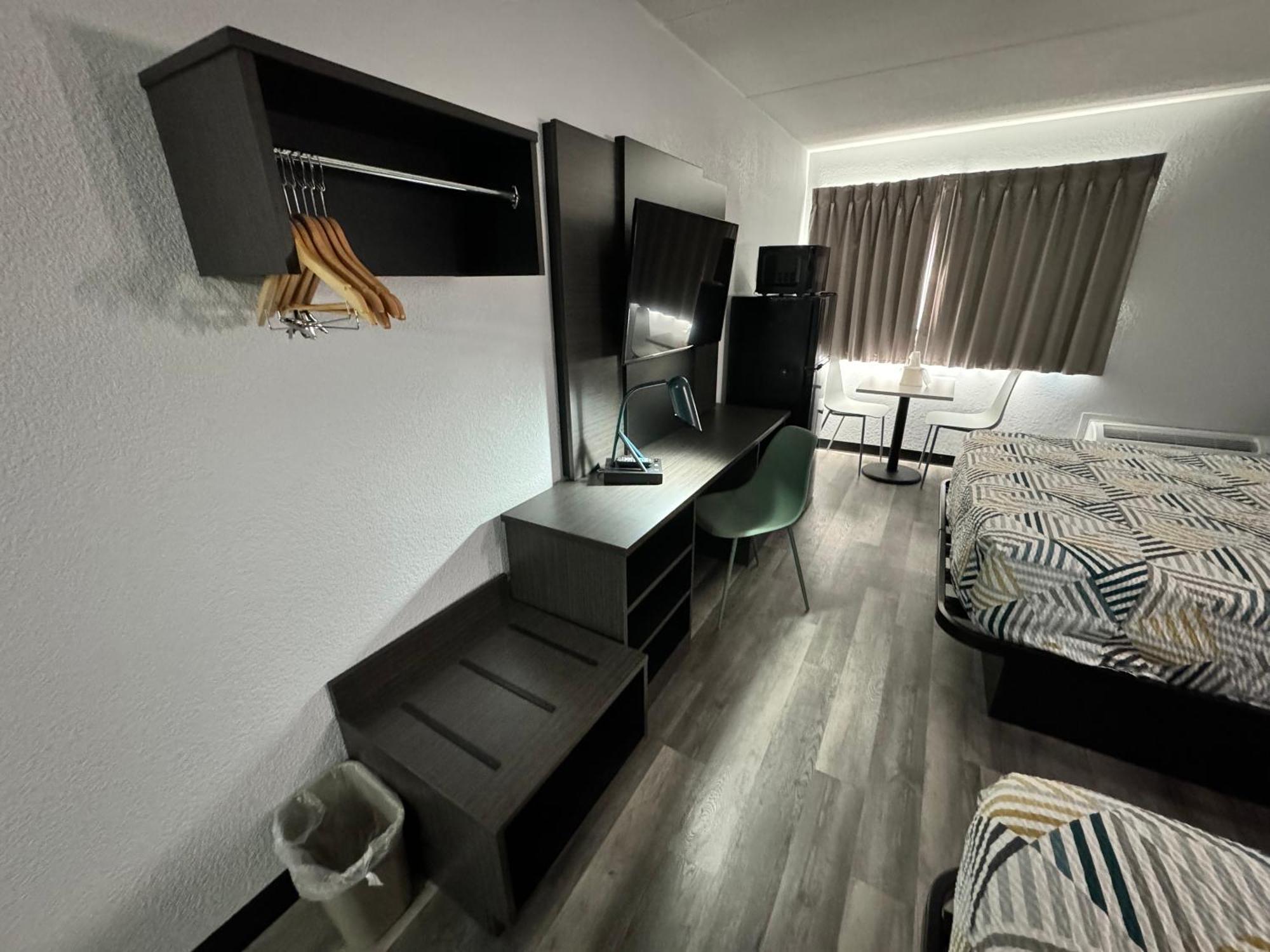 Studio 6 Suites East Syracuse Airport Buitenkant foto